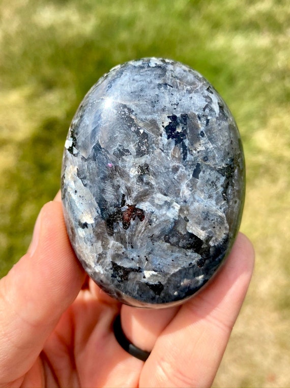 Pietra Preziosa Rotonda Di Labradorite Nera Larvikite - Foto 3