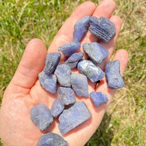 Raw Tanzanite 1-130 Grams Raw Tanzanite Crystal Premium Grade Rough Tanzanite Natural Tanzanite Healing Crystals High Quality image 8