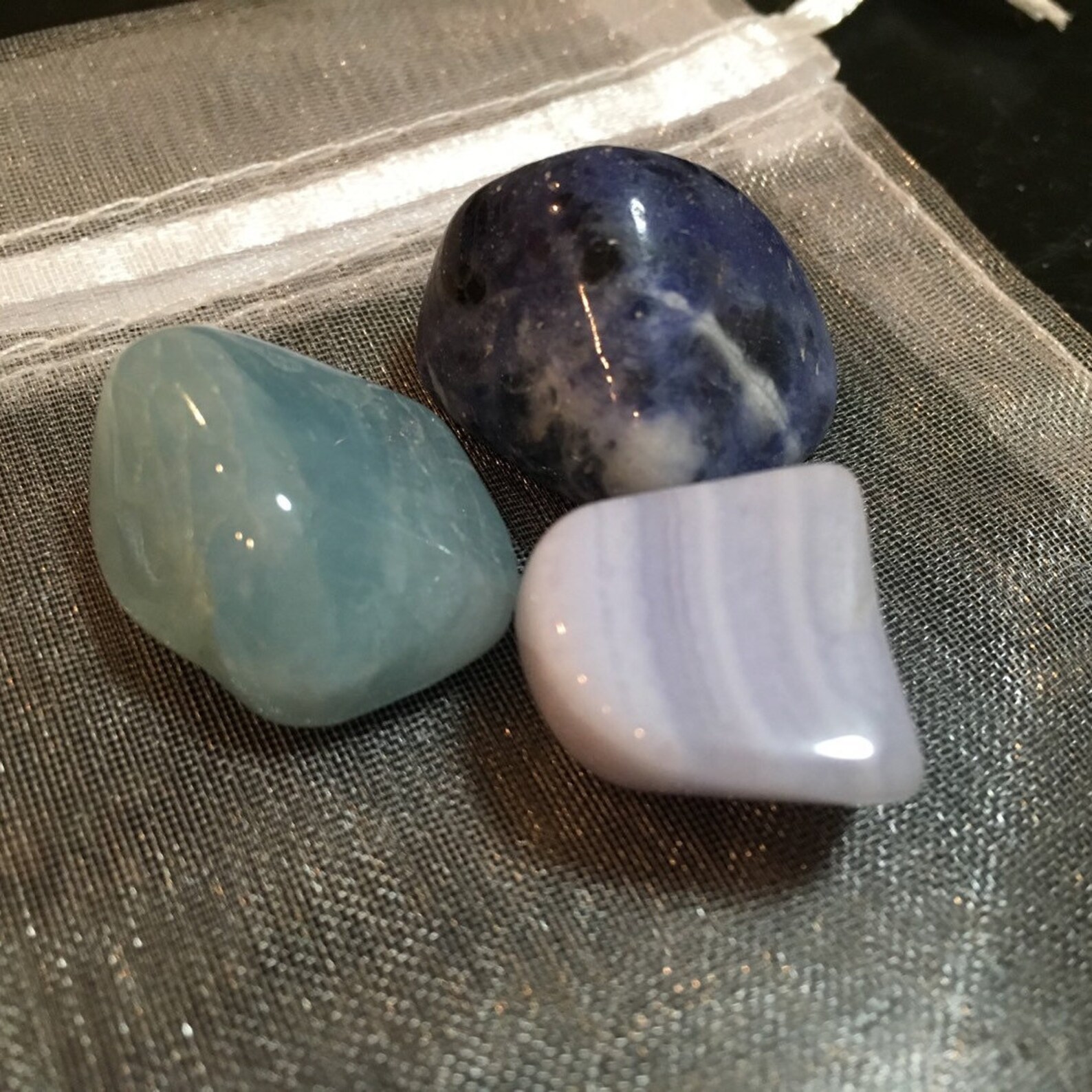 Throat Chakra Stone Set Healing Crystals and Stones Etsy