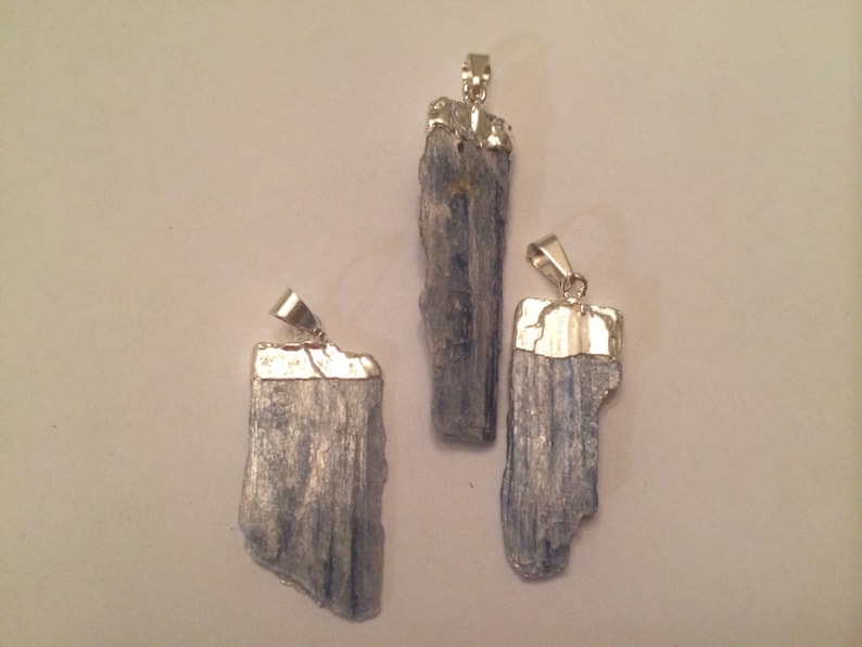 Kyanite Pendant Kyanite Necklace Healing Crystal Protection Pendant Energy Balancing Raw Blue Kyanite Pendant