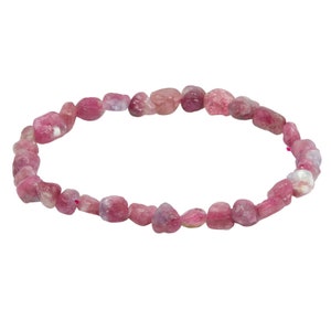 Pink Tourmaline Stone Bracelet - Pink Tourmaline Elastic Bracelet - Pink Tourmaline Jewelry - Dainty Pink Tourmaline Gemstone - Pink Chips