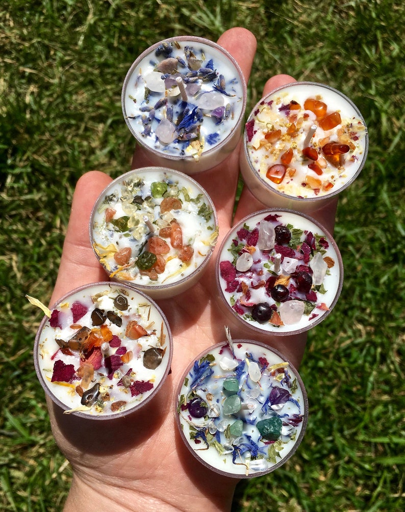 Crystals & Herbs Tealight Candles Soy - Energy Candles Handmade - Aromatherapy Candles - Soy Candle - Healing crystals - Custom Candles 