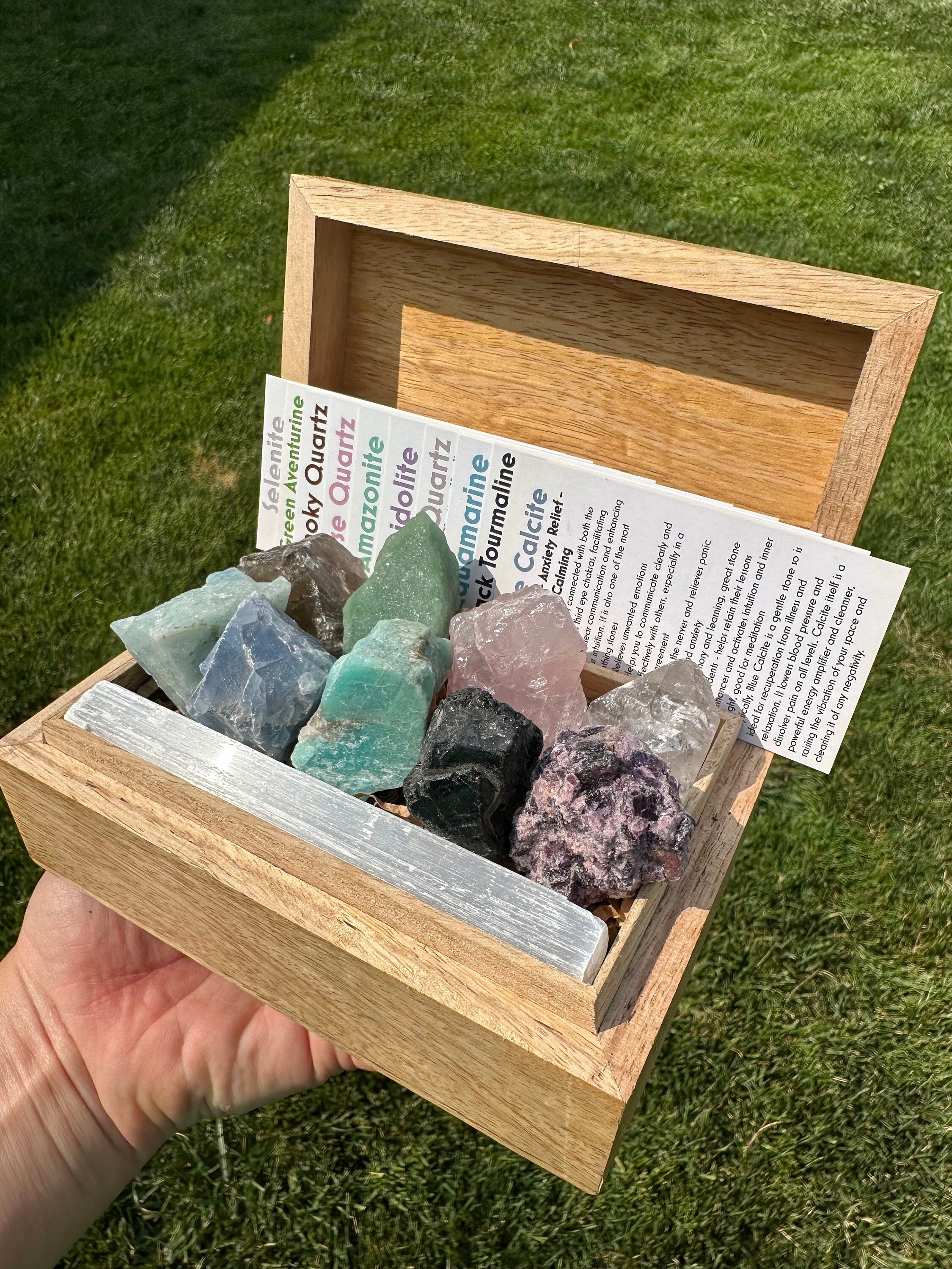 Worry and Stress Crystal Box Healing Crystals and Stone Set Calming and  Tranquility Raw Crystals Crystal Gift Box Starter Kit 15 