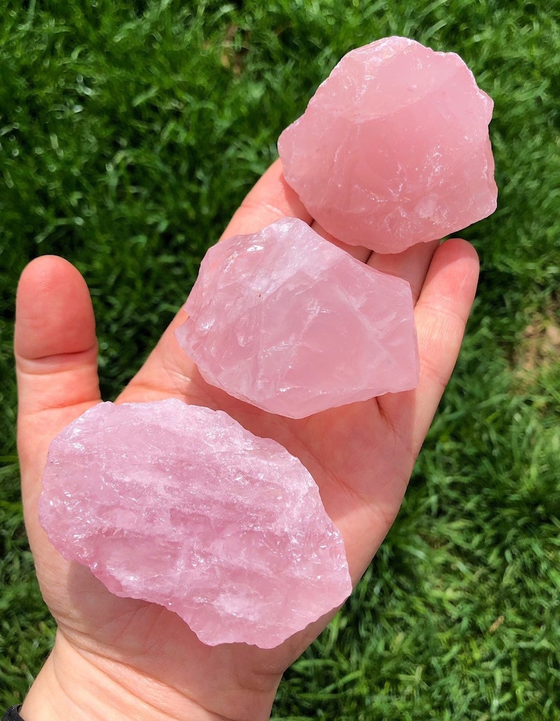 Raw Rose Quartz Crystal 0.5 7 Grade A Rose Quartz Stone Raw Pink Quartz Crystal Rough Rose Quartz Healing Crystal for Heart Chakra image 4