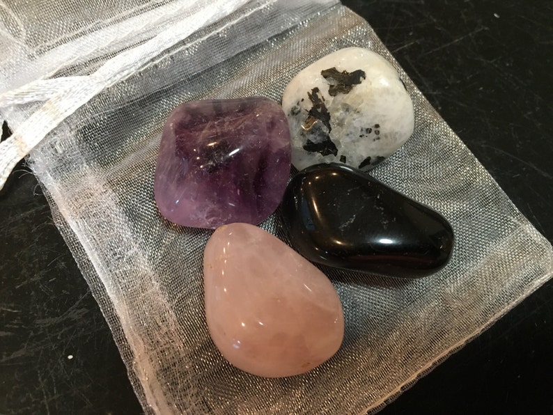 Love Stones Love Crystals Healing Crystals and Stones Etsy