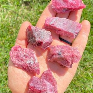 Raw Rhodonite Stone (8 Sizes .5&quot; - 7) - Rough Rhodonite Crystal - Pink Rhodonite - Rhodonite Raw - Crystals & Stones