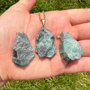 Emerald Raw Pendant - Raw Emerald Crystal Necklace - Rough Emerald Pendant - Natural Emerald Stone - Rough Crystal Pendant - Emerald Jewelry