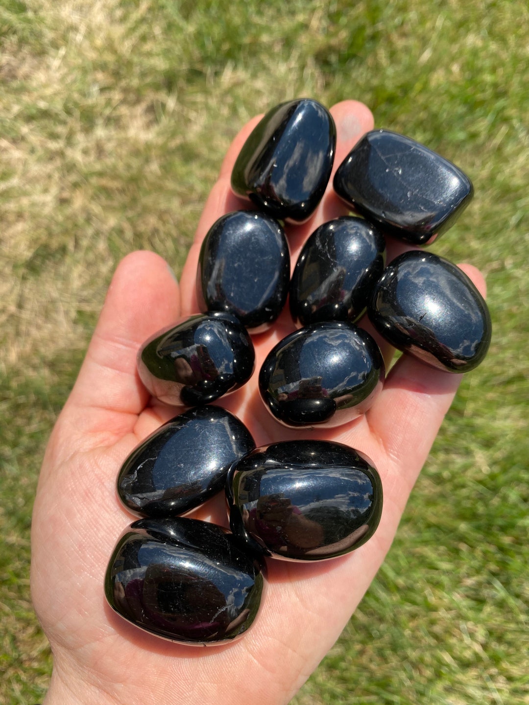 Jet Tumbled Stone Tumbled Jet Stone Multiple Sizes Available Black Jet Crystal Black Stone Grounding Crystal Root Chakra Crystal Etsy Canada