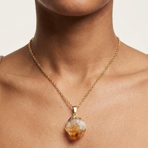 Colgante de citrino crudo de oro - Colgante de punta de citrino de cristal - Collar de cristal - Collar de citrino - Citrino brasileño - Tratado térmicamente