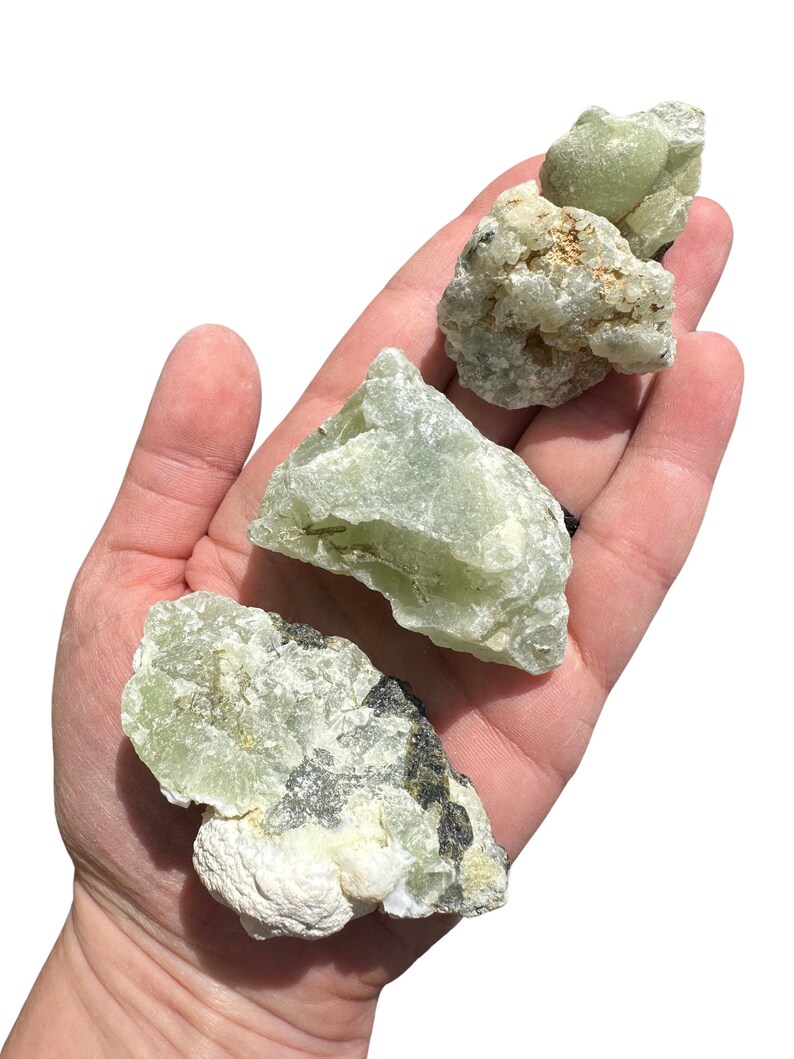 Cristal de prehnita en bruto (de 0,5" a 4") - Piedra de prehnita en bruto - Cúmulo de prehnita - Algunas son prehnitas rutiladas con turmalina negra o epidota imagen 4