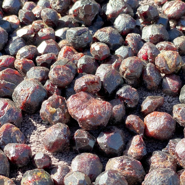 Raw Garnet Chunks - Red Garnet Stone - Raw Garnet Loose Stone - Large Garnet Stone - Natural Red Garnet Crystal - Rough Garnet Crystal