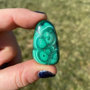 Malachite Tumbled Stone - Extra Large Crystal - Tumbled Malachite Crystal - Polished Malachite Gemstone - Large Tumbled Green Crystal
