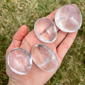 Clear Quartz Palm Stone - Clear Quartz Stone - Polished Clear Quartz Oval Palm Stone - Tumbled Clear Quartz Crystal - Crystal Quartz Palm image 6