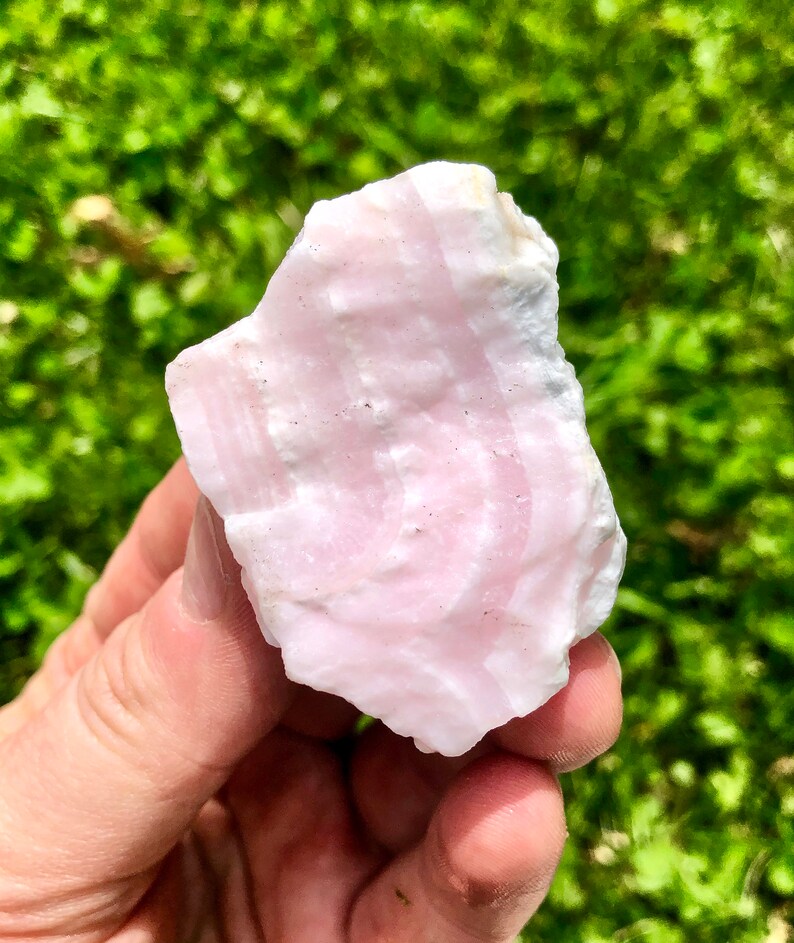 Kidz Ocks Mangano Calcite 1 3/4" Aw Ock Mineal Specimen