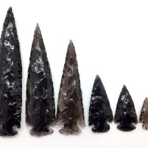 Black Obsidian Arrowhead - Arrow Decor - Stone Arrowhead - Black Obsidian Crystal - Obsidian Arrowhead Carving - Black Obsidian Stone