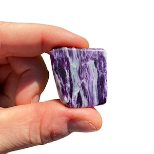 Kammererite Tumbled Stone - RARE - Multiple Weights Available - Tumbled Kammererite Crystal - Polished Kammererite Gemstone - Purple Stone