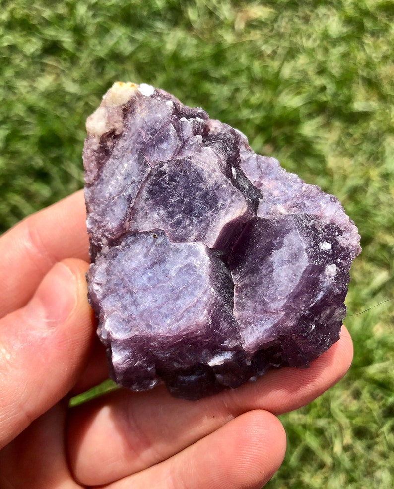 Raw Lepidolite Stone Ex-Quality Raw Lepidolite Crystal Cluster Rough Lepidolite Stone Purple Lepidolite Healing Crystal image 9