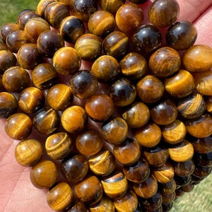 Gold Tigers Eye Bead Strands - 6mm & 8mm Beads - Polished Tigers Eye Crystal Beads - Round Beads for Jewelry - Golden Gemstone Beads