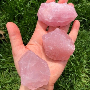 Raw Rose Quartz Crystal 0.5 7 Grade A Rose Quartz Stone Raw Pink Quartz Crystal Rough Rose Quartz Healing Crystal for Heart Chakra image 6