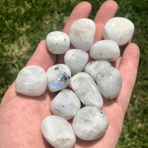 Rainbow Moonstone Grade AA Tumbled Crystal - Multiple Sizes Available - Flashy Moonstone Crystal - Tumbled Rainbow Moonstone Gemstone