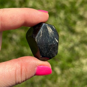 Arfvedsonite Free Form - Polished Arfvedsonite Crystal Free Form - Genuine Arfvedsonite from Canada - Polished Arfvedsonite Stone Freeform