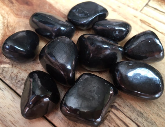 Black Crystal Shungite 2025 | ciclica.eu