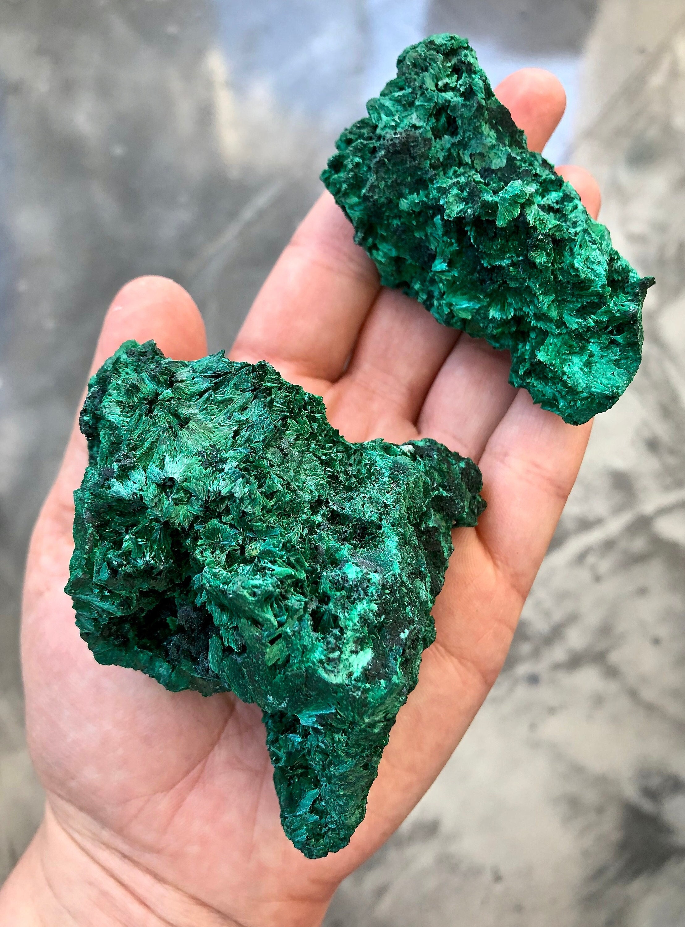 マラカイト原石 - ベルベットマラカイトクリスタル - マラカイト原石