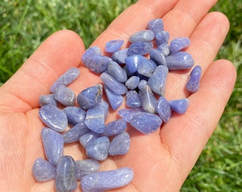 Tanzanite Stone Tumbled Chip Stone - Grade A - (0.25" - 0.4") Tumbled Tanzanite Crystal - Polished Tanzanite - Semi Precious Tanzanite