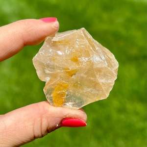 Raw Golden Healer Quartz Stone - Raw Golden Healer Quartz Crystal - Raw Golden Healer Crystal -  Rough Golden Healer Stone - Golden Crystal