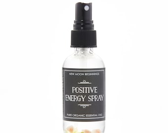 Bruma de Energía Positiva (59 ml) - Aceites Esenciales Orgánicos - Spray de Energía Positiva - Cristales de Citrino, Piedra Solar y Peridoto - Spray de Aromaterapia