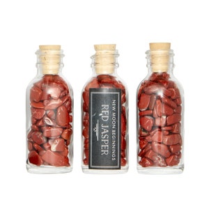 Red Jasper Crystal Bottle - Red Jasper Stone Bottle - Red Jasper Chips - Gemstone Bottle - Red Jasper Gemstone chips - Tumbled Red Jasper