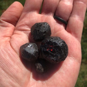 Raw Garnet Chunks Red Garnet Stone Raw Garnet Loose Stone Large Garnet Stone Natural Red Garnet Crystal Rough Garnet Crystal image 2