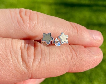 Örhängen i pyritsten - Örhängen i pyritstjärnor - Örhängen i sterlingsilver - Örhängen i pyritstift - Örhängen i polerad pyritstjärnor - Örhängen i stolpe