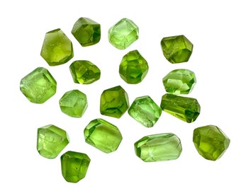原石ペリドット水晶チップ：天然オリビン宝石ロット（40g） - Etsy 日本