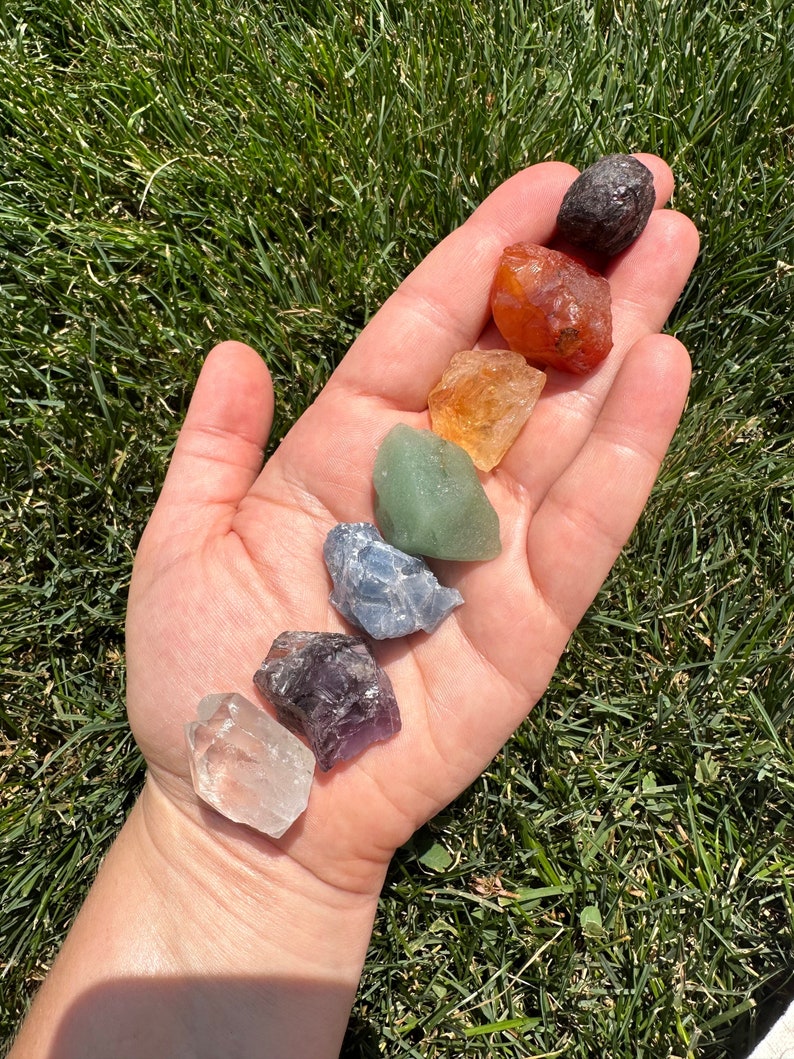 Seven Chakra Crystal Set Raw 7 Chakra Set Chakra Balancing & Cleansing Stones Rough Chakra Gemstones 7 Chakra Healing Crystal Set image 1