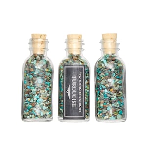 Turquoise Crystal Bottle - Tumbled Turquoise Stone Bottle - Natural Turquoise Chips - Gemstone Bottle - Natural Turquoise Gemstone Chips