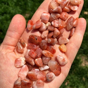 Sunstone Tumbled Chip - Grade AAA - XS - 0.25&quot; - 0.5&quot; - Multiple Quantities Available - Tumbled Sunstone Crystal - Polished Sunstone Crystal