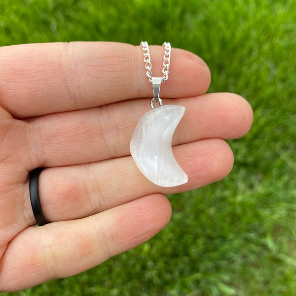 Selenite Moon Necklace - Selenite Moon Pendant - Selenite Pendant - Selenite Jewelry - Crescent Moon Crystal Pendant - Moon Jewelry