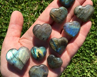Labradorite Heart (Small) - Labradorite Stone Heart - Crystals and Stones - Third Eye Chakra - Polished Labradorite Heart Stone