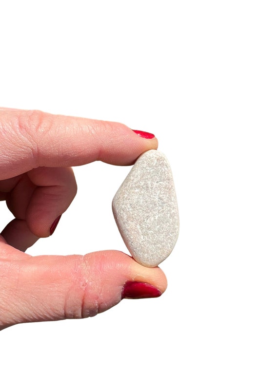 White aventurine new arrivals