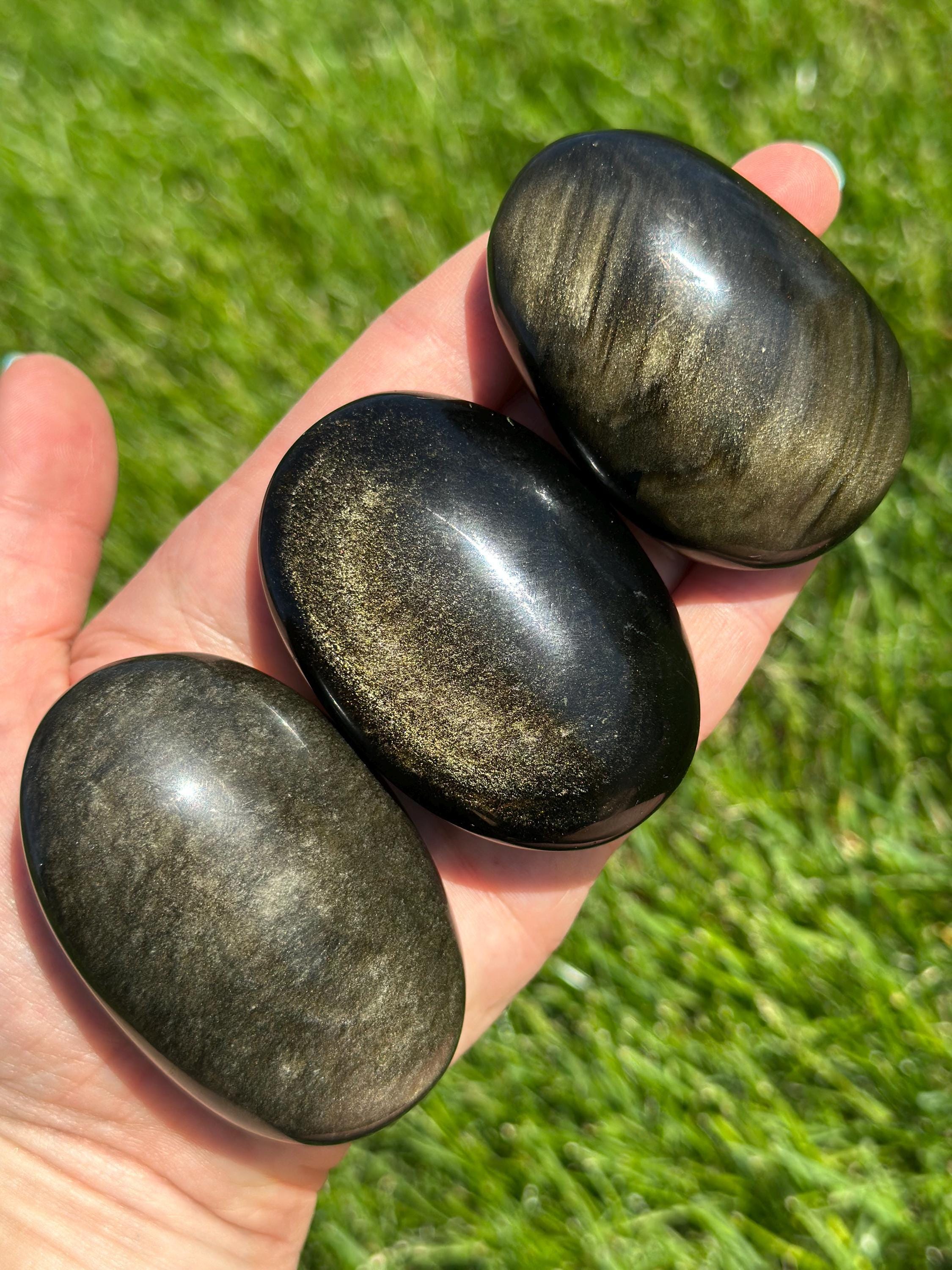 ゴールドシーンオブシディアンパームストーン - ポリッシュ