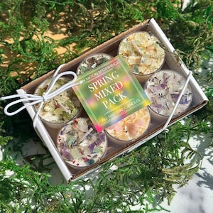 Lot de 6 bougies chauffe-plat printanières - Bougies printanières de saison - Bougies chauffe-plat Intention avec fleurs séchées, herbes et cristaux - Fait main !