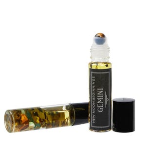 Gemini Zodiac Oil Roller - Tigers Eye Crystal Roller Bottle - Gemini Zodiac Perfume - Crystals & Herbs - Ritual Oil Roller - Astrology Gifts