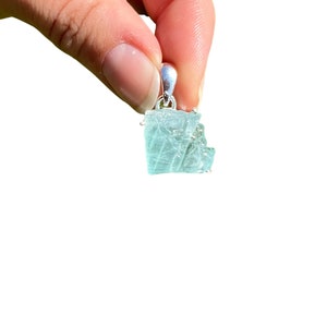 raw aquamarine pendant - raw aquamarine necklace - aquamarine jewelry - natural aquamarine - aquamarine raw - natural aquamarine crystal 466