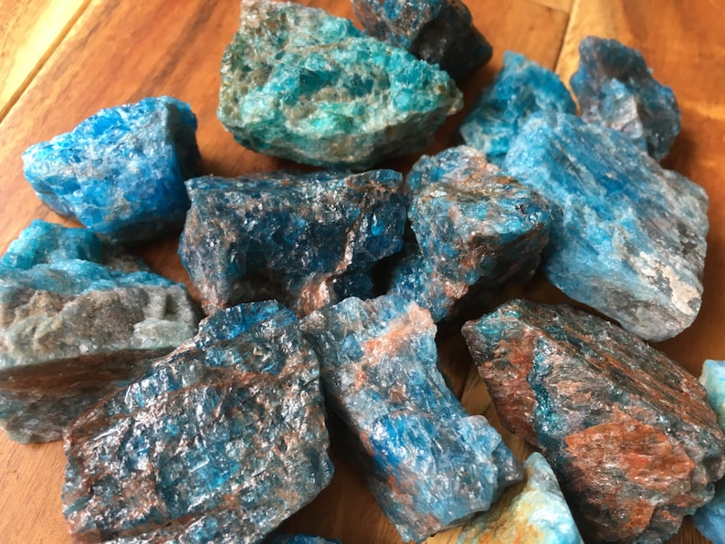 Raw Apatite Crystal Blue Apatite Natural Apatite Rough Apatite Raw Apatite Stone Healing Crystals & Stones Blue Apatite Raw image 3