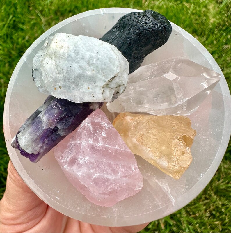 Good Vibes Crystal Set Raw Crystals and Stones Healing Crystal Crystal Starter Kit Good Vibrations Positive Energy Raw Crystal Set Set + Selenite Bowl