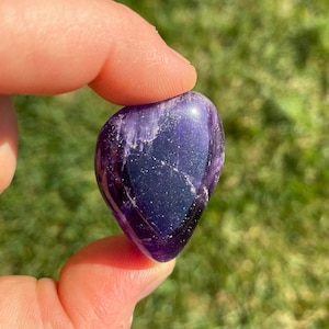 Amethyst Tumbled Crystal XL - Tumbled Amethyst Stone - Multiple Sizes Available - Purple Amethyst Crystal - Polished Amethyst Gemstone