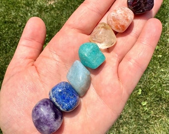 7 Chakra Crystal Set - 7 Piece Chakra Stone Set - Tumbled Crystal Set - Chakra Crystal Set - Chakra Balancing - Crystal Starter Kit