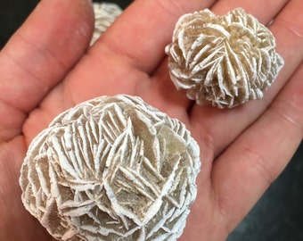 Raw Desert Rose Selenite - Selenite Rose Cluster - Natural Selenite Crystal - Healing Crystals & Stones - Rough Gypsum Desert Rose Cluster