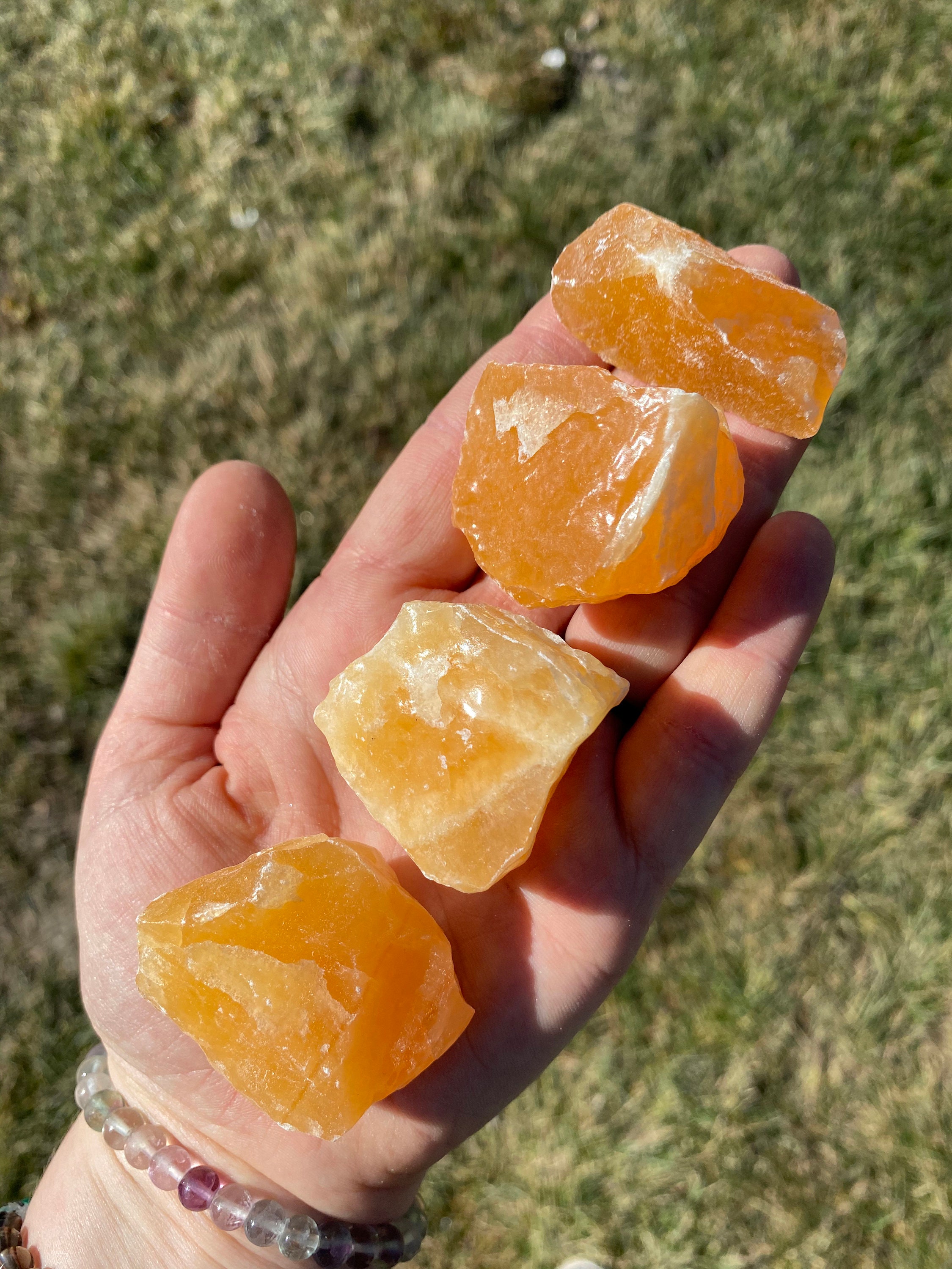 原石オレンジカルサイト（サイズ0.5インチ～5インチ） - オレンジカル